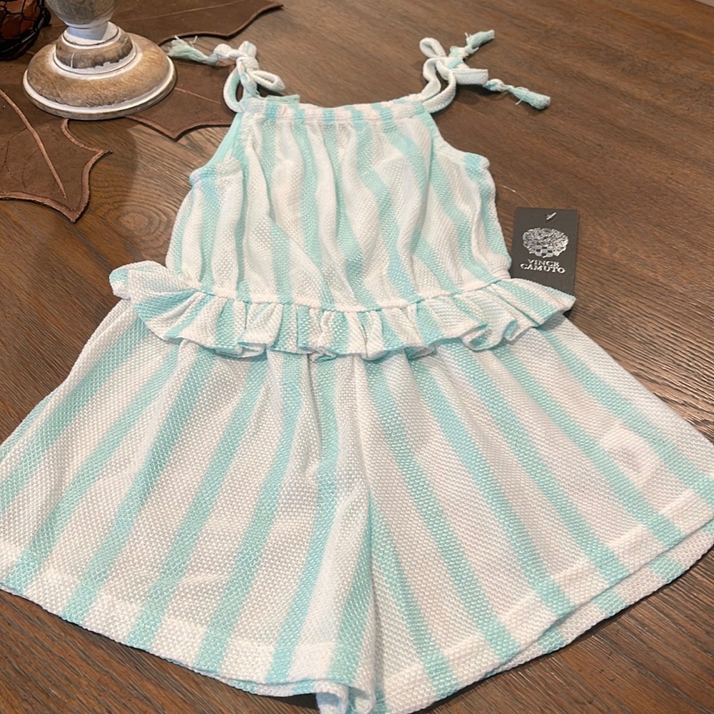 🌟3/$15🌟Vince Camuto aqua stripe romper. Girls size 5